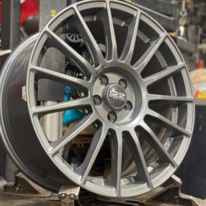 OZ RACING SUPER TURISMO 18 5-100